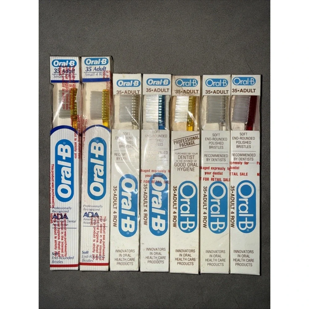 Oral-B Soft Brush - 35 Adult‎ Small 4 ROW Toothbrush Lot of 7 Soft End-Rounded